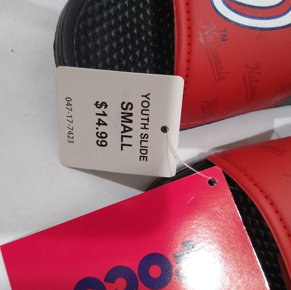 NWT Washington Nationals Baseball Slides Youth Small - Picture 4 of 7